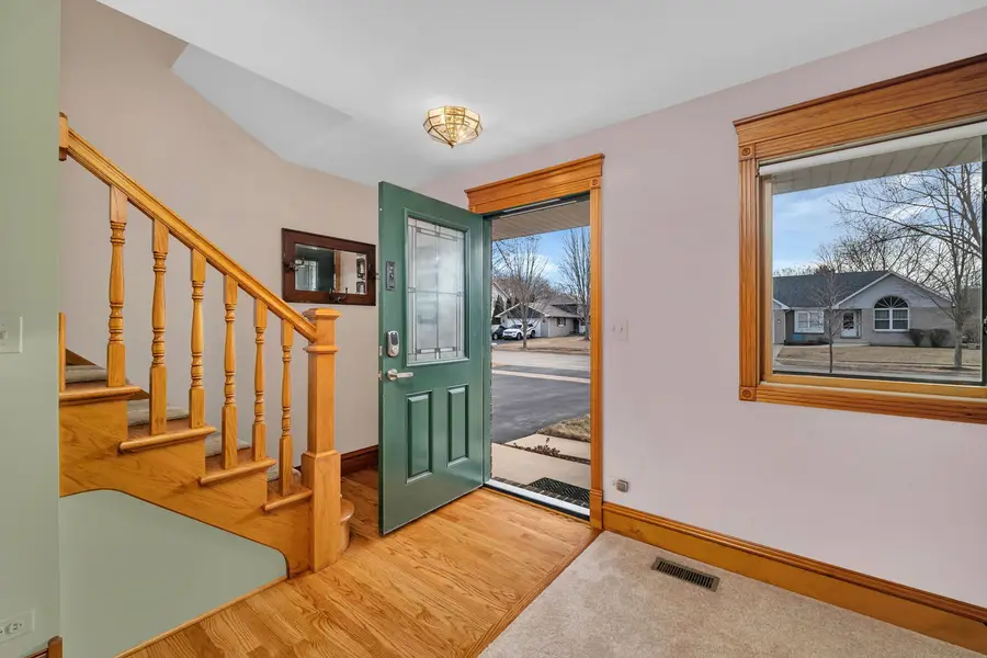 123 Fox Chase Drive S, Oswego, IL 60543 - #3