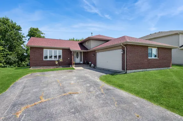 22979 Eastwind Drive, Richton Park, IL 60471
