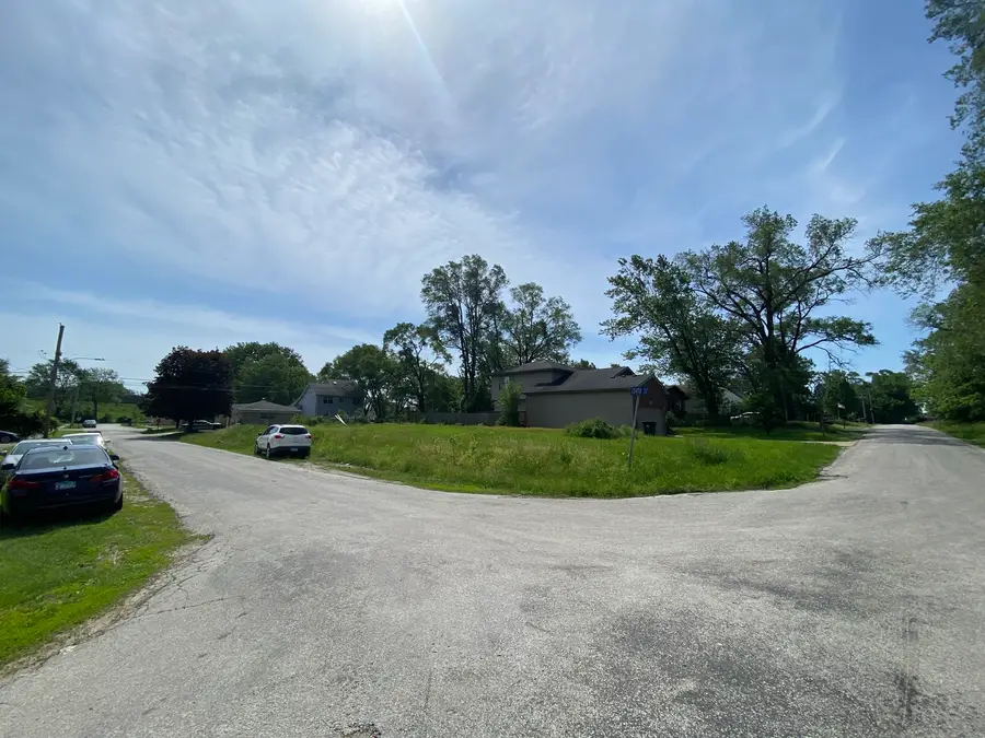 13401 S Kolin Avenue, Robbins, IL 60472 - #2