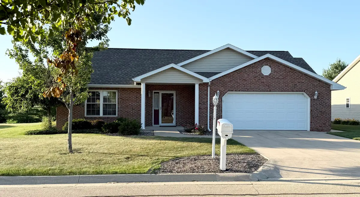 725 Independence Drive, Princeton, IL 61356 - #1