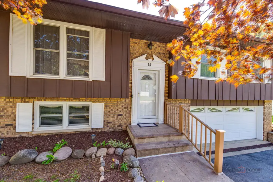 14 Wander Way, Lake In The Hills, IL 60156 - #2