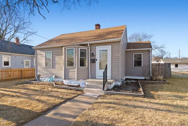 3128 Mckinley Avenue, Davenport, IA 52802