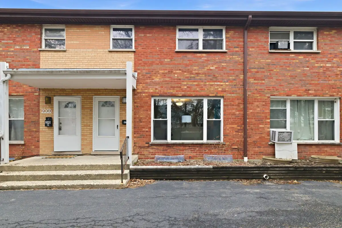 200 Linn Court #C, North Aurora, IL 60542 - #1