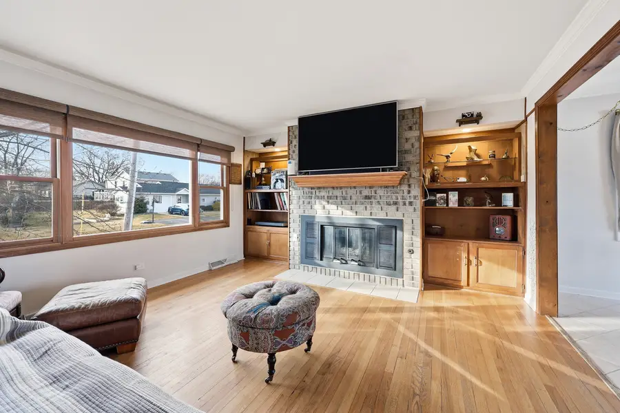 1120 Poplar Street, Lake In The Hills, IL 60156 - #3