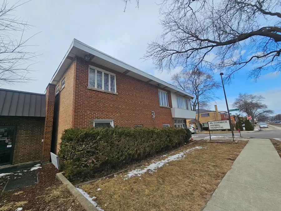 8260 Mccormick Boulevard, Skokie, IL 60076 - #2
