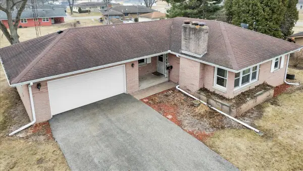 1636 Whitney Boulevard, Belvidere, IL 61008