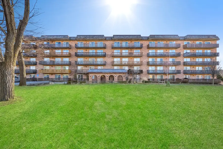 8025 Woodglen Lane #207, Downers Grove, IL 60516 - #3