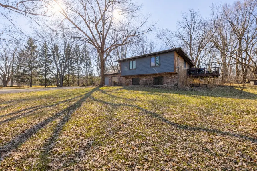 41W461 Burlington Road, Campton Hills, IL 60175 - #2