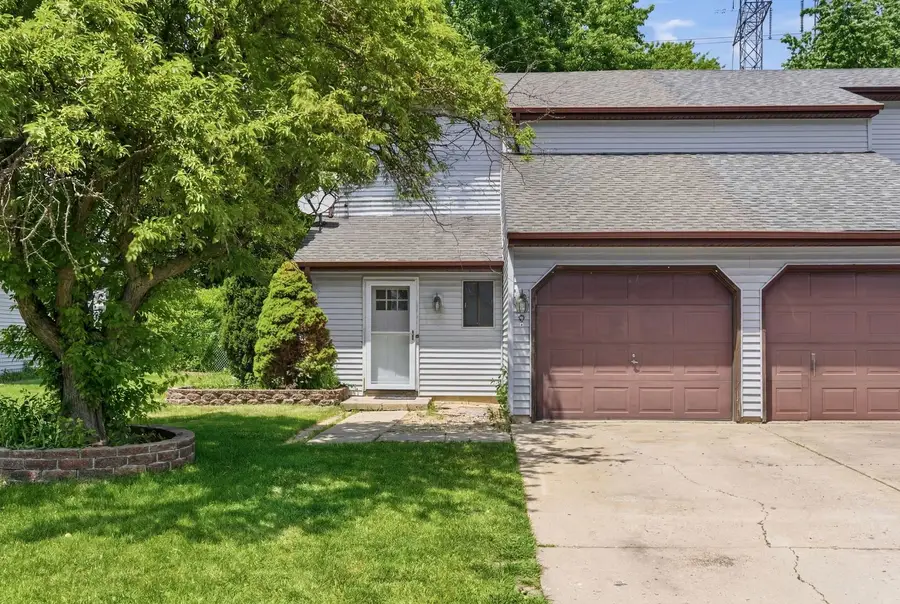 930 Autumn Lane, Aurora, IL 60505 - #2