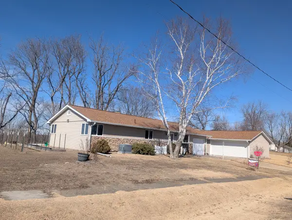 808 S Church Street, Albany, IL 61230