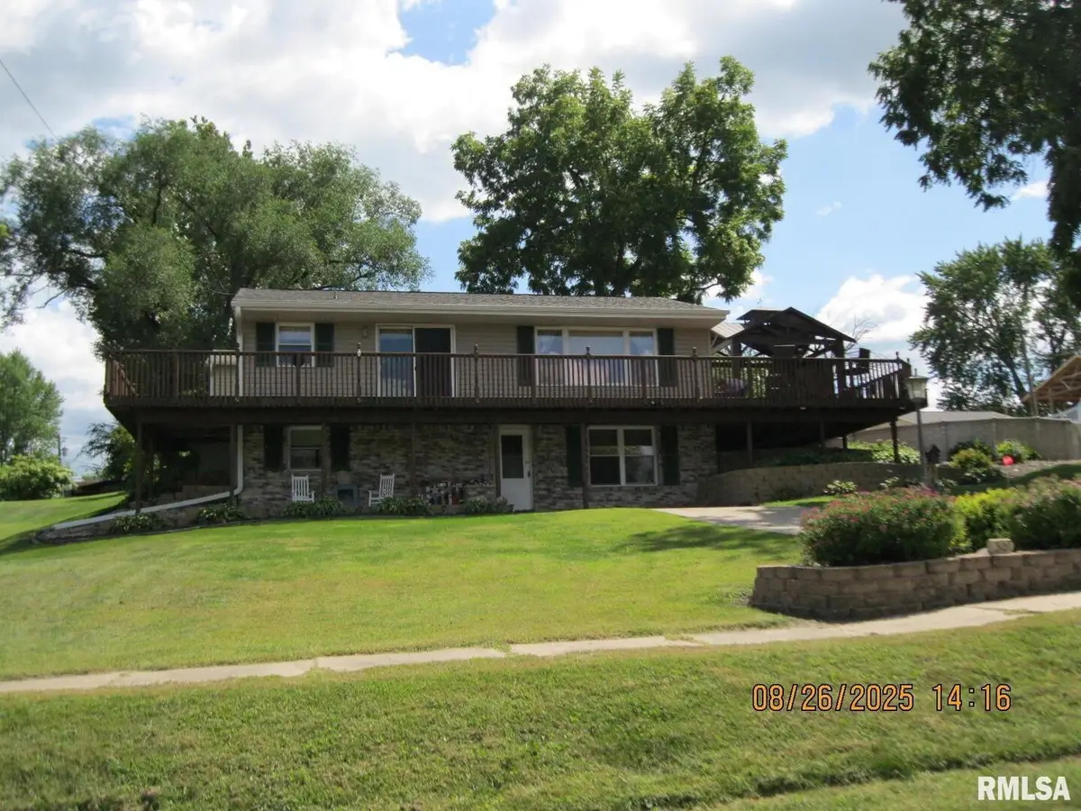 301 N Church St Street, Albany, IL 61230 - #1