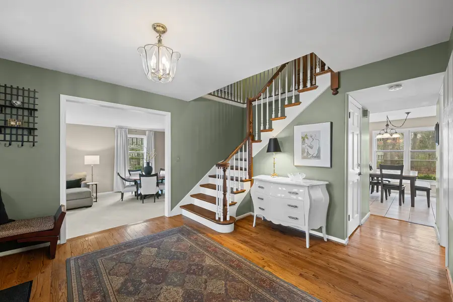 220 Dover Circle, Lincolnshire, IL 60069 - #3