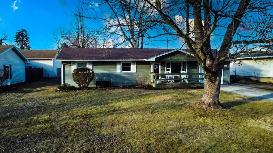 708 E Sycamore Street, Watseka, IL 60970 - #3