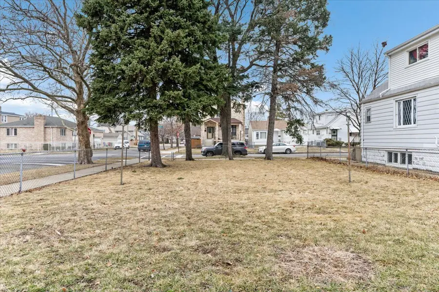 3301 N Ozanam Avenue, Chicago, IL 60634 - #3