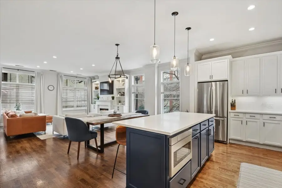 Address Withheld By Seller, Chicago, IL 60661 - #2