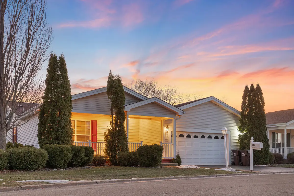 102 Hitching Post Lane, Grayslake, IL 60030 - #1