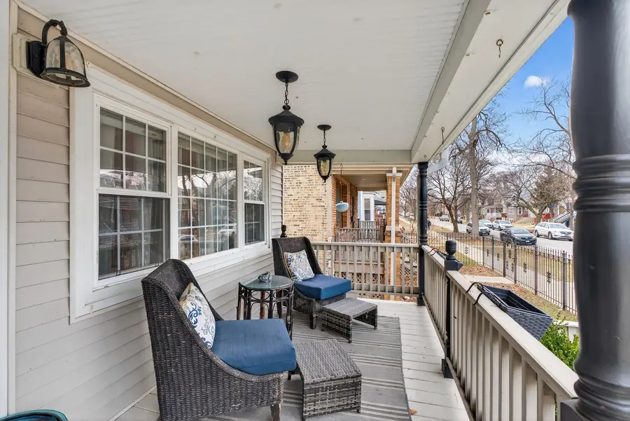 4615 W Grace Street, Chicago, IL 60641 - #3