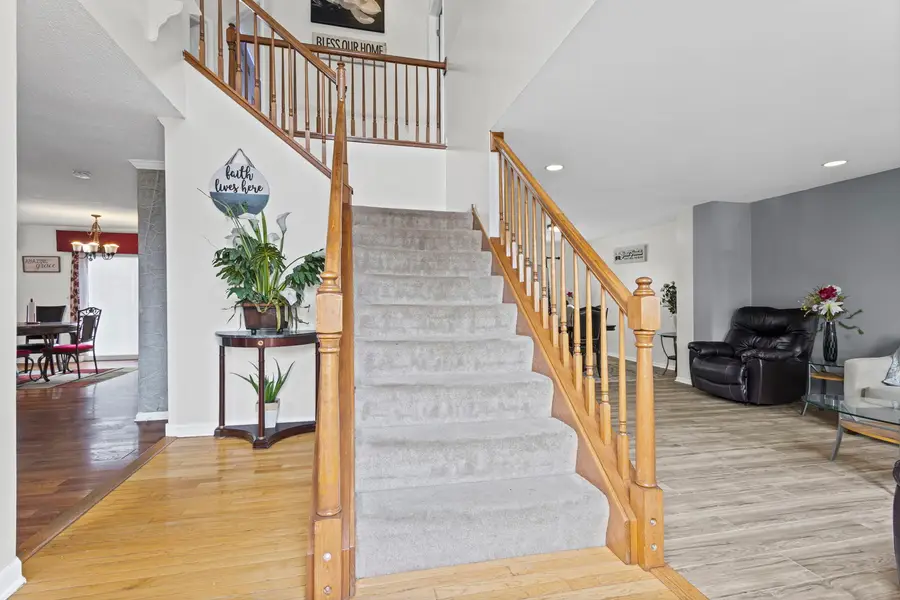 755 White Pine Circle, Lake In The Hills, IL 60156 - #2