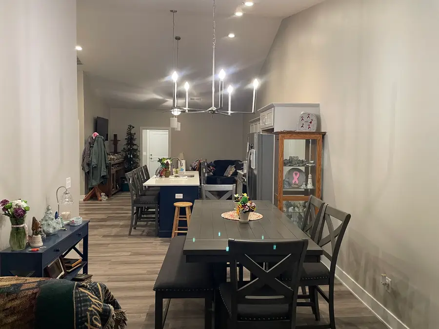 Address Withheld By Seller, East Moline, IL 61244 - #2