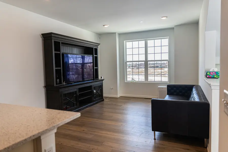 9256 Harlowe Lane, Orland Park, IL 60462 - #3