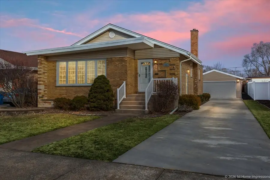 5004 Harnew Road S, Oak Lawn, IL 60453 - #2