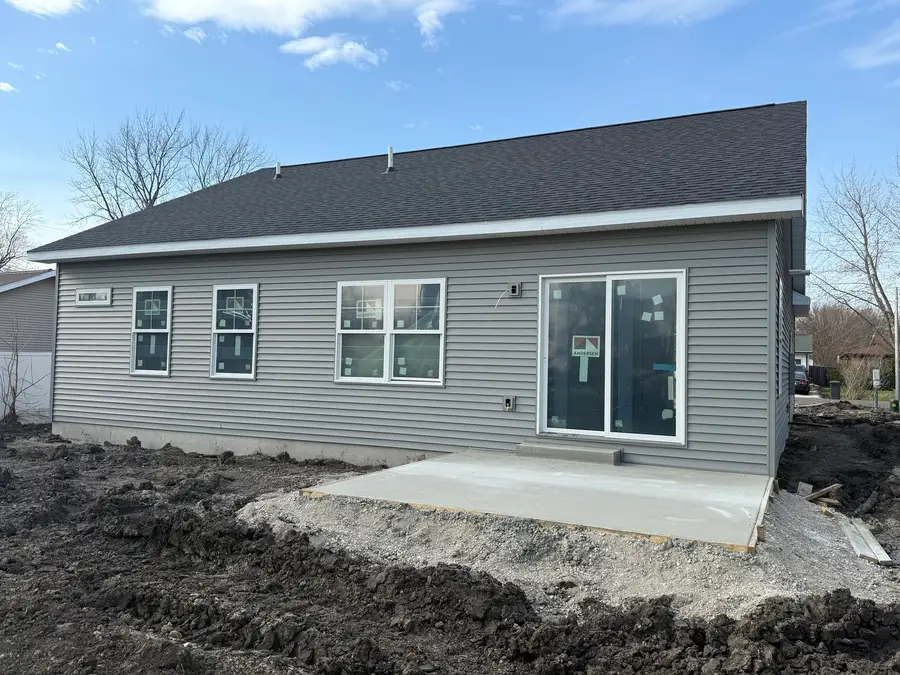 403 E Larmon Street, Tolono, IL 61880 - #2