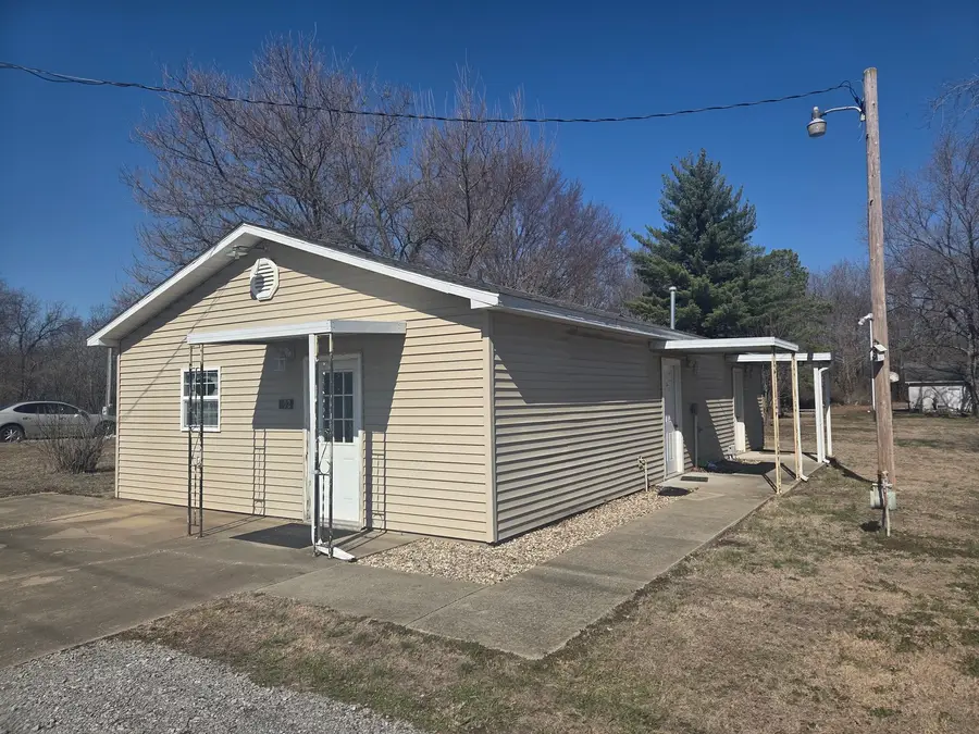 502 Old Brickyard Road, McLeansboro, IL 62859 - #3