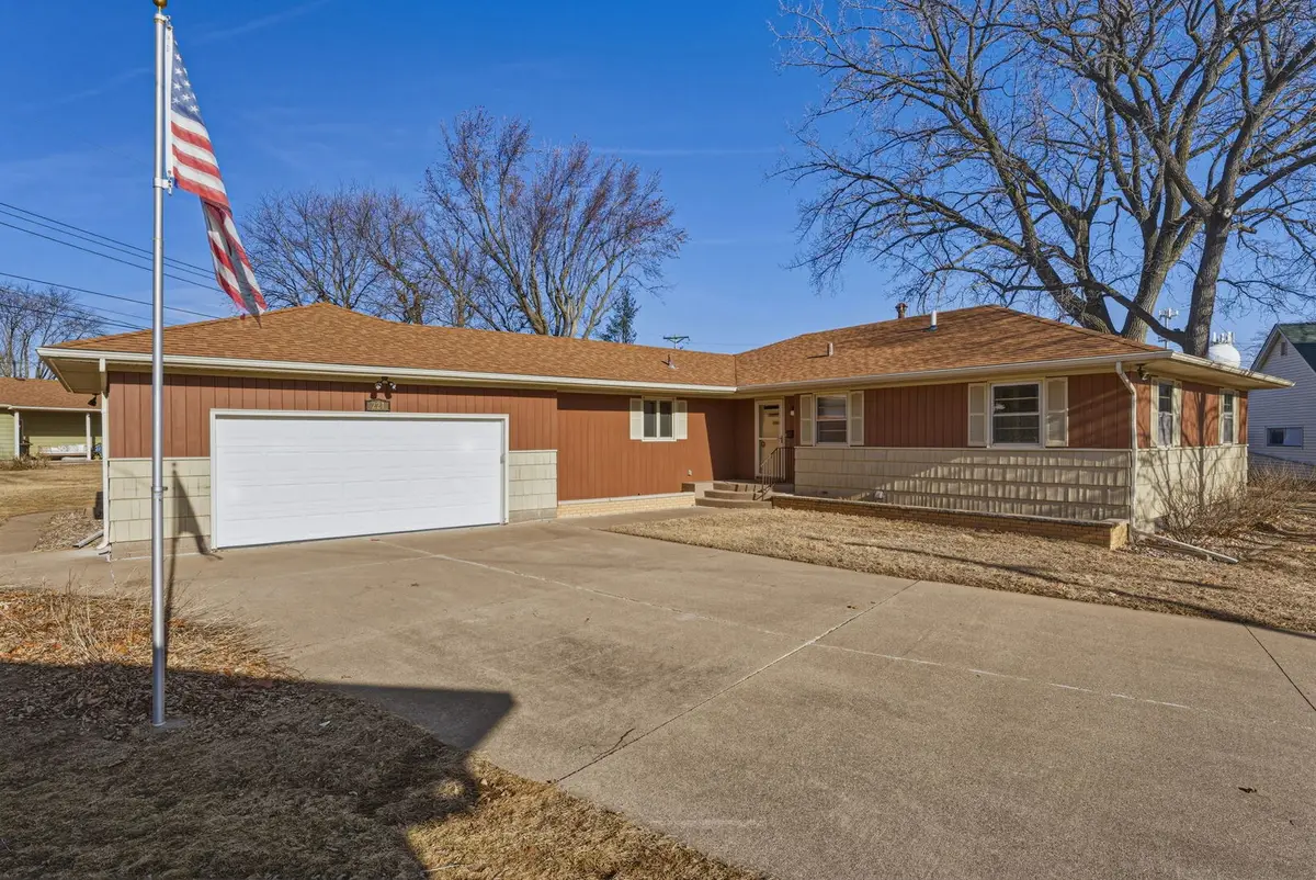 221 Hilltop Court, Milan, IL 61264 - #1