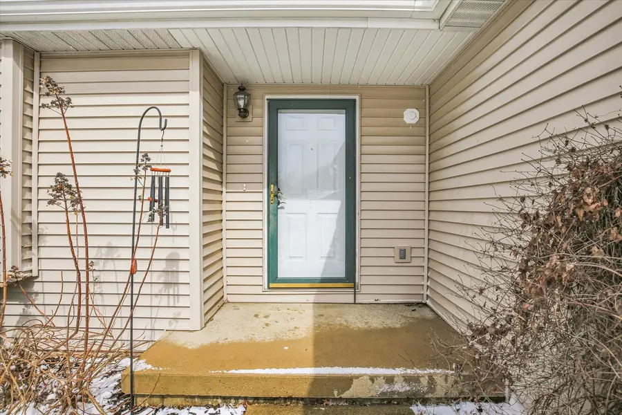 2110 E Pennsylvania Avenue, Urbana, IL 61802 - #2