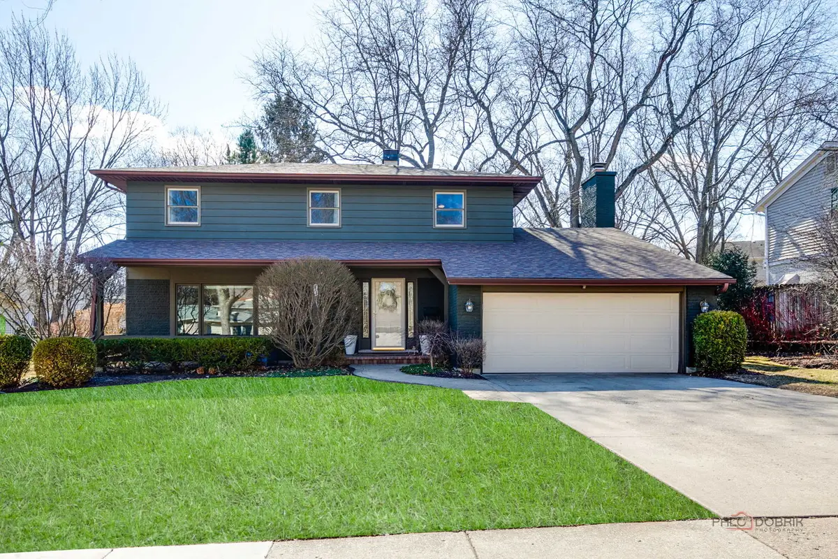 613 E Golf Road, Libertyville, IL 60048 - #1