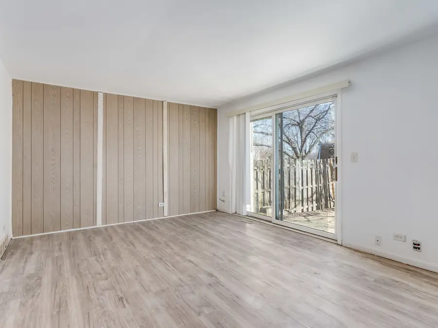 555 Monroe Road, Bolingbrook, IL 60440 - #3