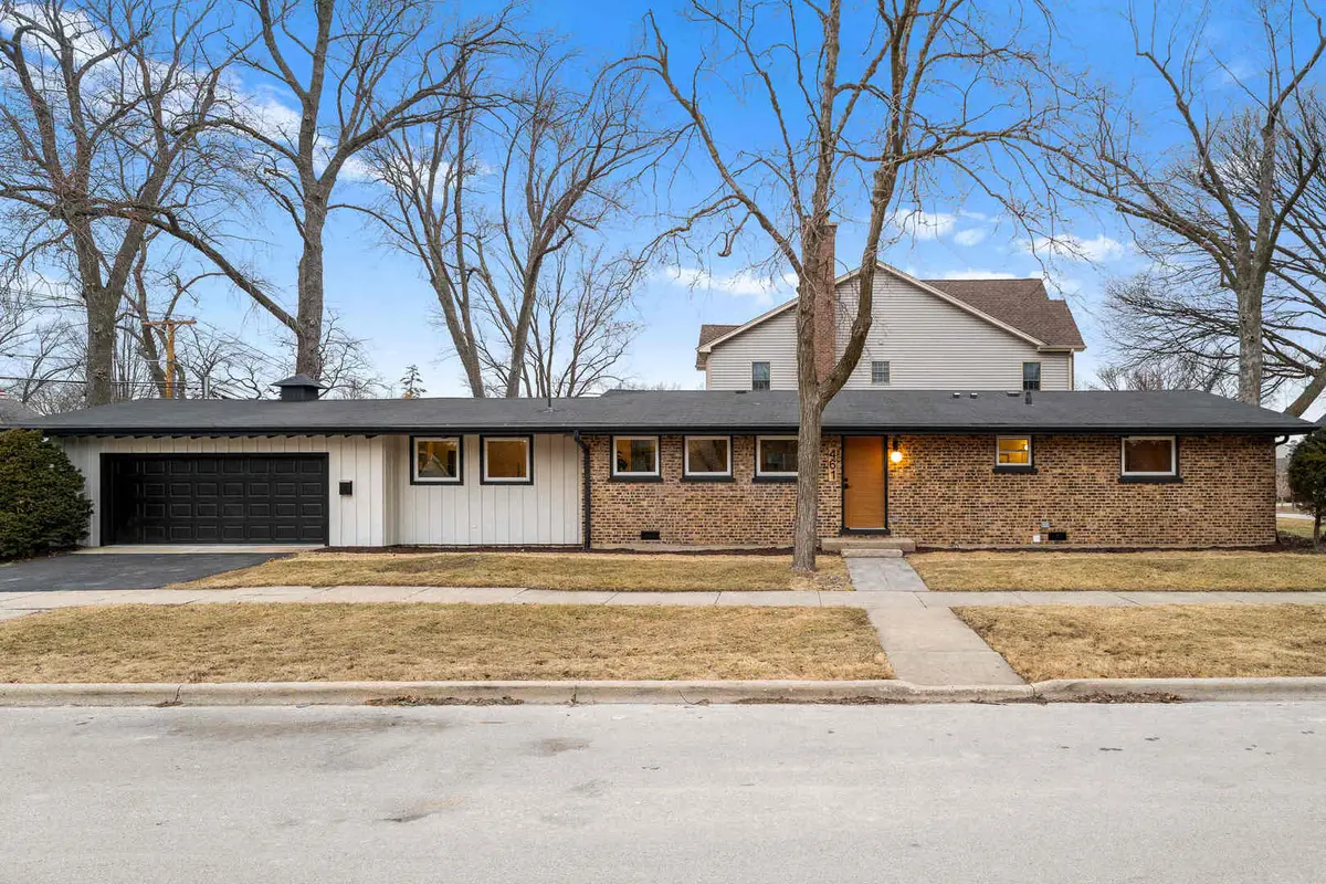 461 W Grantley Avenue, Elmhurst, IL 60126 - #1