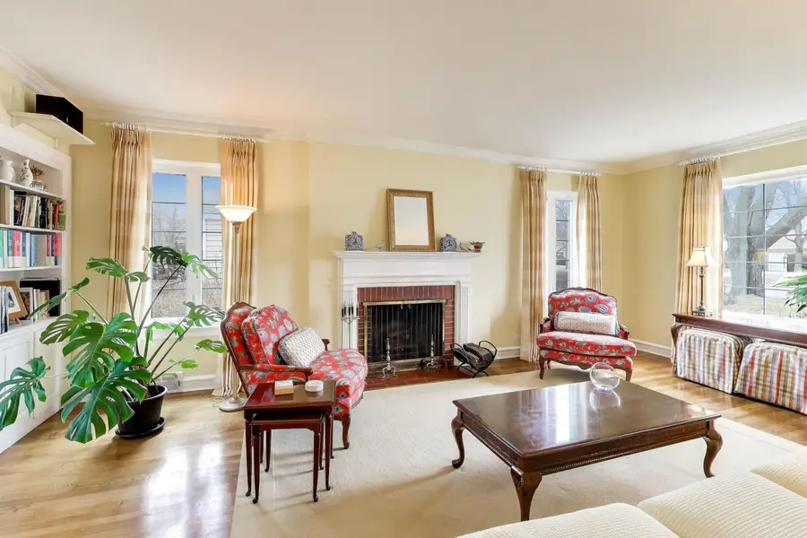 9433 Crawford Avenue, Evanston, IL 60203 - #2