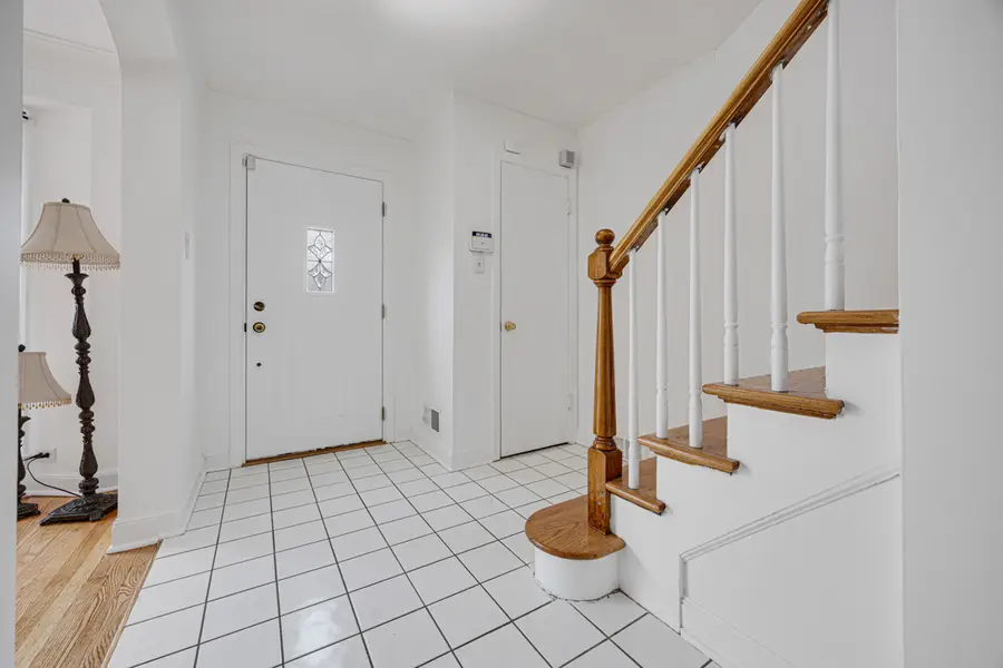 9429 S Oakley Avenue, Chicago, IL 60643 - #3