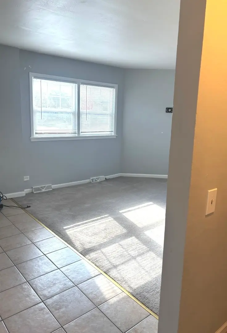 1247 Victoria Avenue, North Chicago, IL 60064 - #3