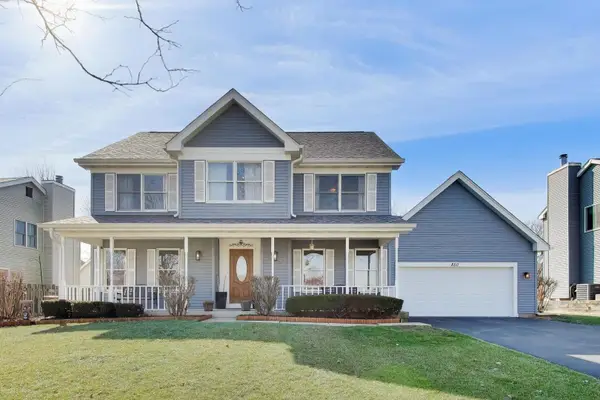 850 Tartans Drive, West Dundee, IL 60118