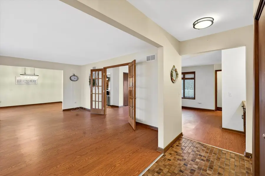 938 Duvall Drive, Woodstock, IL 60098 - #2