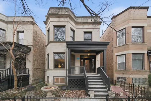 1033 W Dakin Street, Chicago, IL 60613