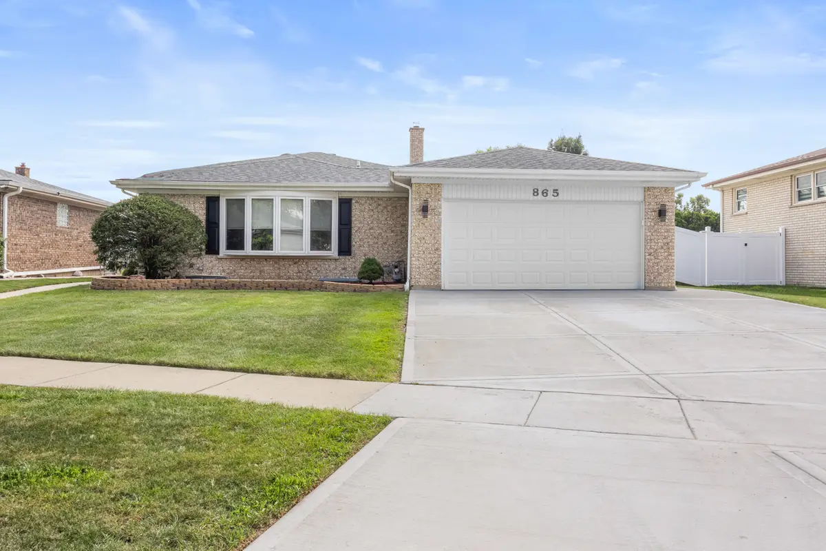 865 Love Street, Elk Grove Village, IL 60007 - #1