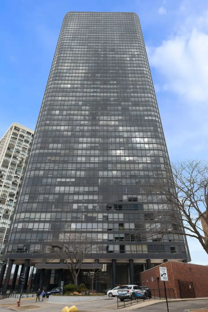 5415 N Sheridan Road #4010, Chicago, IL 60640 - #1