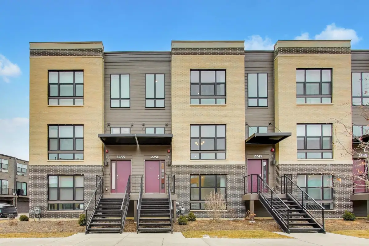 2251 Venture Drive, Schaumburg, IL 60193 - #1