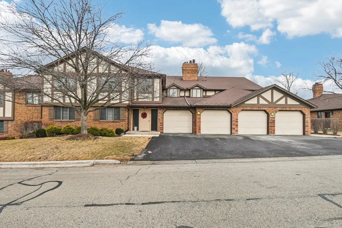7652 W Golf Drive #2A, Palos Heights, IL 60463 - #1