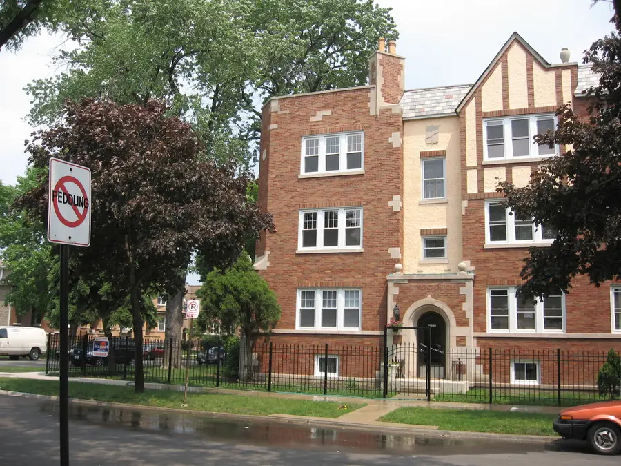 2719 N Lockwood Avenue #2B, Chicago, IL 60639 - #3
