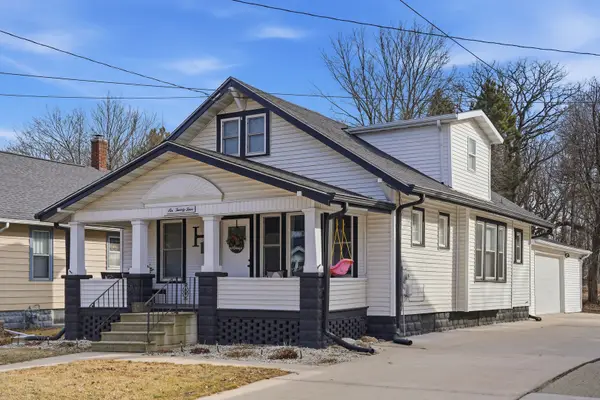 624 Palmyra Street, Dixon, IL 61021