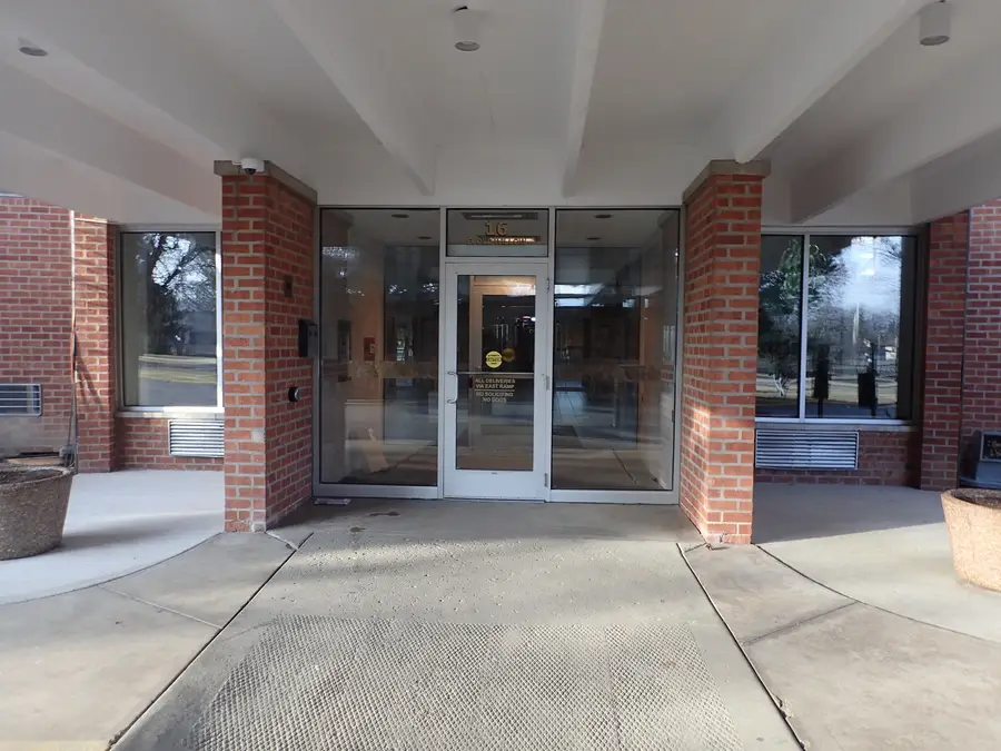 16 E Old Willow Road #435S, Prospect Heights, IL 60070 - #3