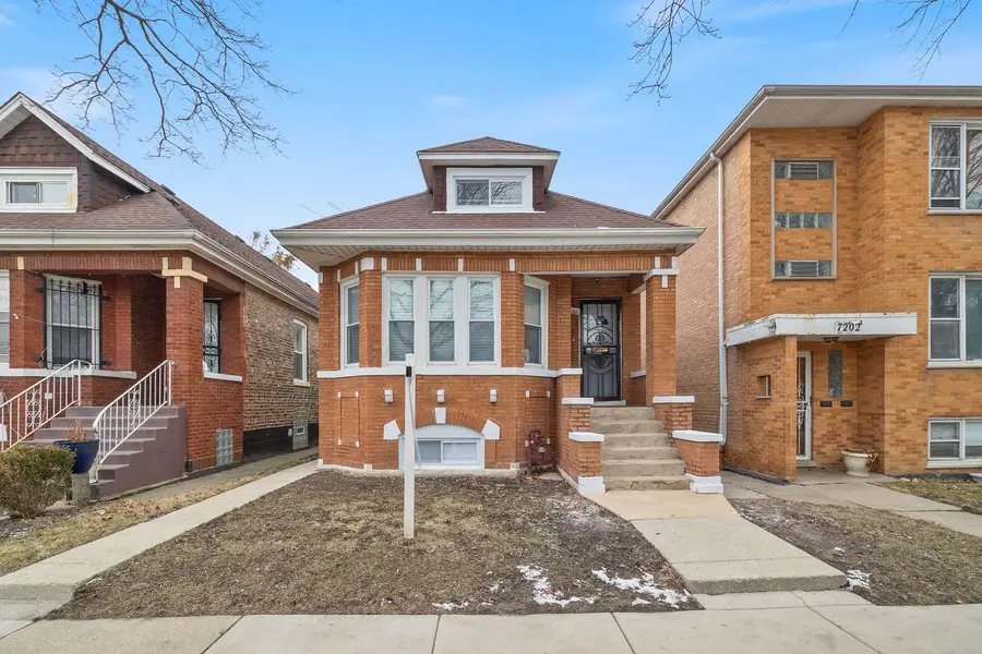 7206 S Fairfield Avenue, Chicago, IL 60629 - #2