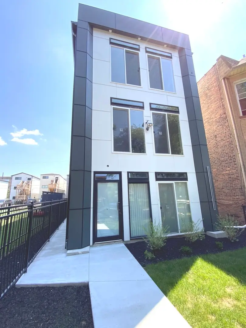 6325 S Langley Avenue, Chicago, IL 60637 - #2
