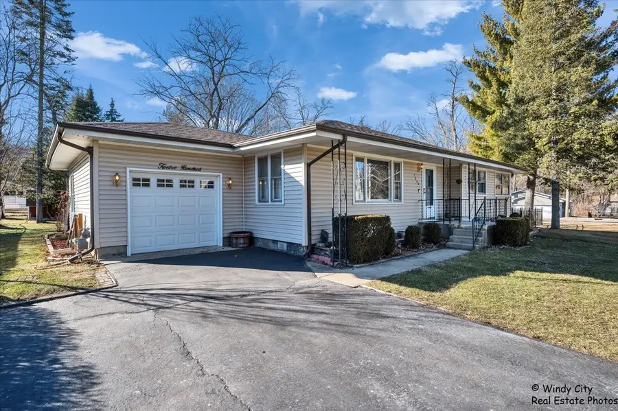 1200 Hillside View, Algonquin, IL 60102 - #2