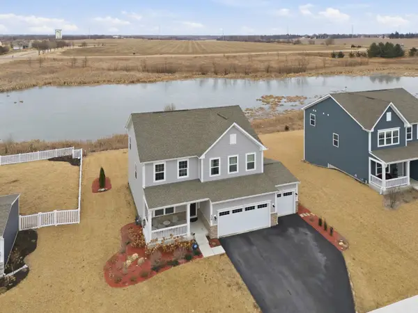 306 Atkinson Drive, Sugar Grove, IL 60554