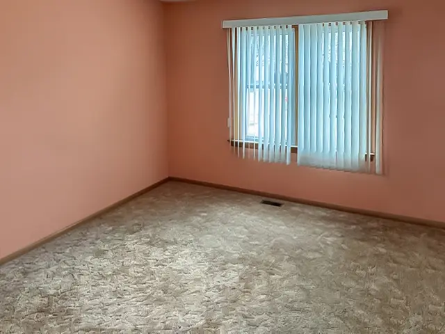 10812 Princess Avenue, Chicago Ridge, IL 60415 - #3